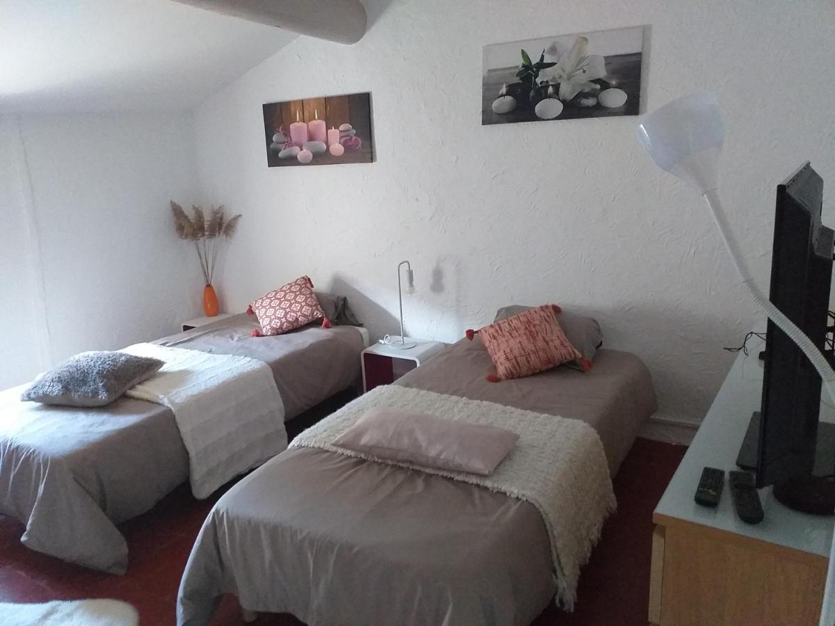 Deux M Bed & Breakfast Villes-sur-Auzon ภายนอก รูปภาพ