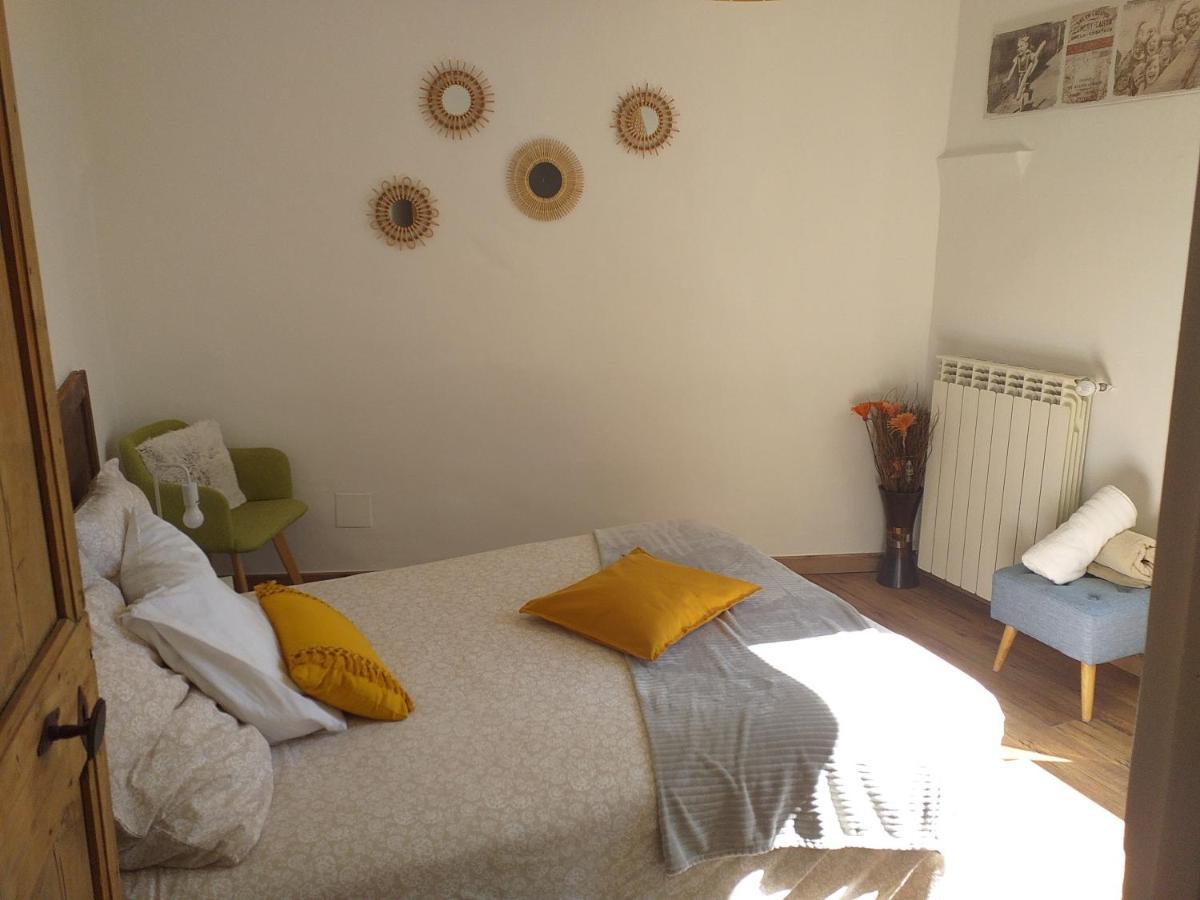 Deux M Bed & Breakfast Villes-sur-Auzon ภายนอก รูปภาพ