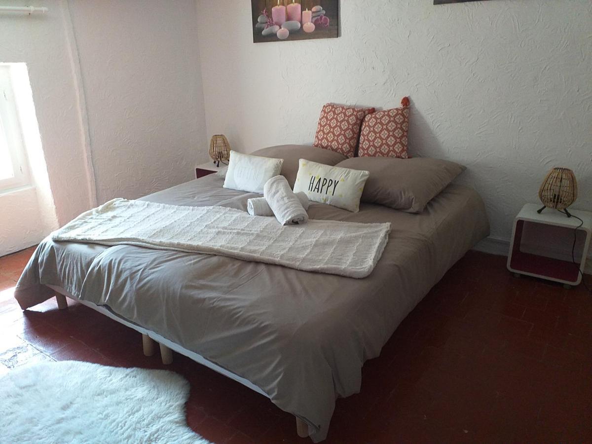 Deux M Bed & Breakfast Villes-sur-Auzon ภายนอก รูปภาพ