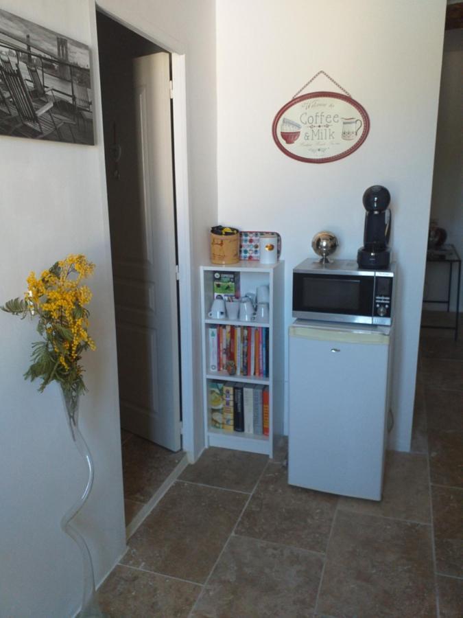 Deux M Bed & Breakfast Villes-sur-Auzon ภายนอก รูปภาพ